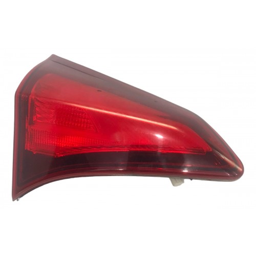 Lanterna Tampa Traseira Esquerda Nissan Kicks Aut 2017/2021