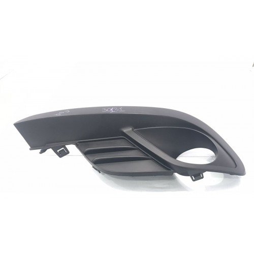 Moldura Milha Lado Esquerdo Fiat Grand S...