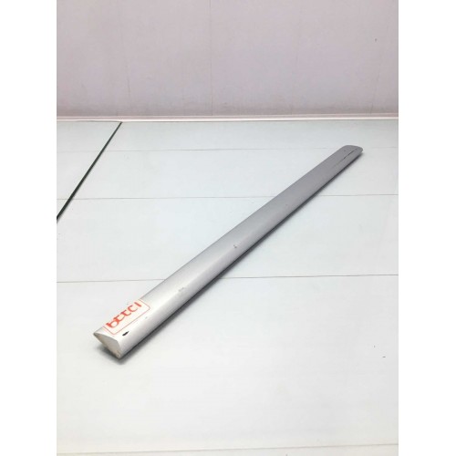 Friso Traseiro Direito Volkswagen Polo Sedan 2012 C/detalhes