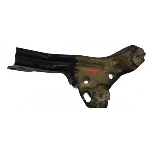 Suporte Para-lama Esquerdo  Chevrolet Onix 2013/2019