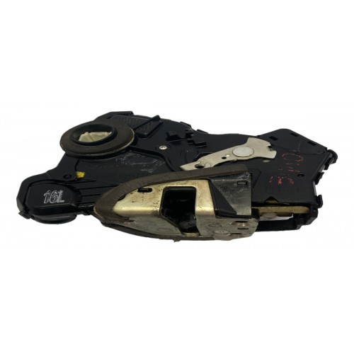 Fechadura Porta Dianteira Esq Toyota Corolla Fielder  03/08