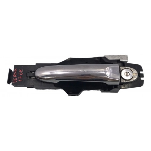 Maçaneta Externa Dianteira Esquerda Nissan Versa 2017/2021