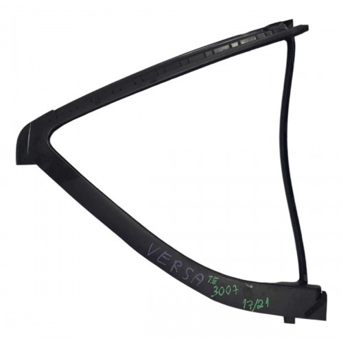 Borracha Vidro Vigia Lateral Traseiro Esquerdo Versa 2011/21